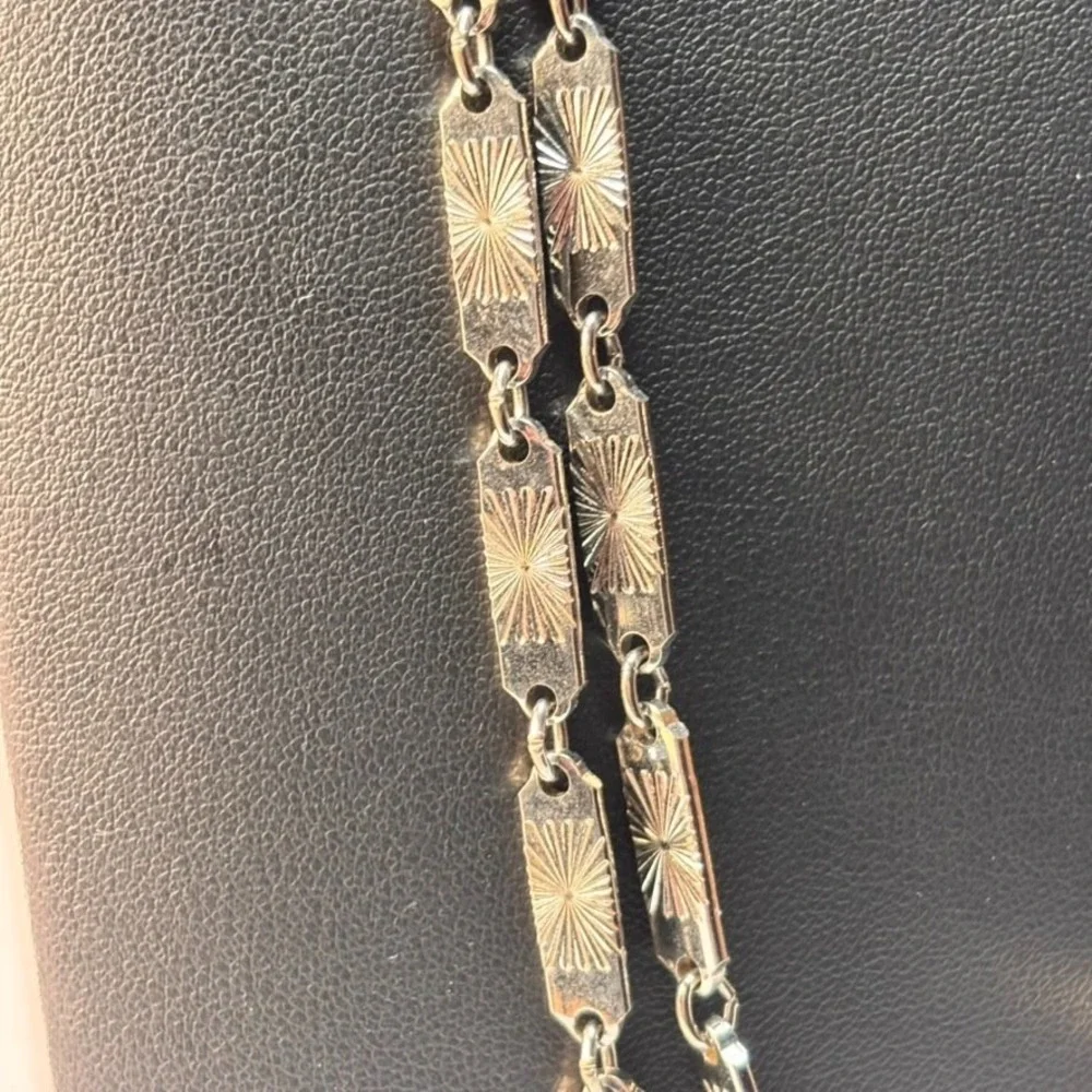 Vintage Chain Silver Tone Intricate 48 inch‎